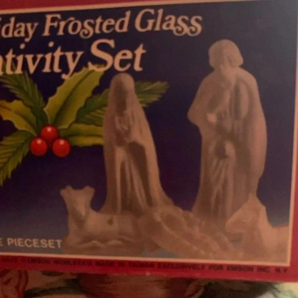 Holiday Frosted Nativity Set - Picture 5 of 5